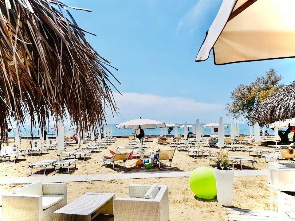Villaggio A Mare Porto Santa Margherita Exterior foto